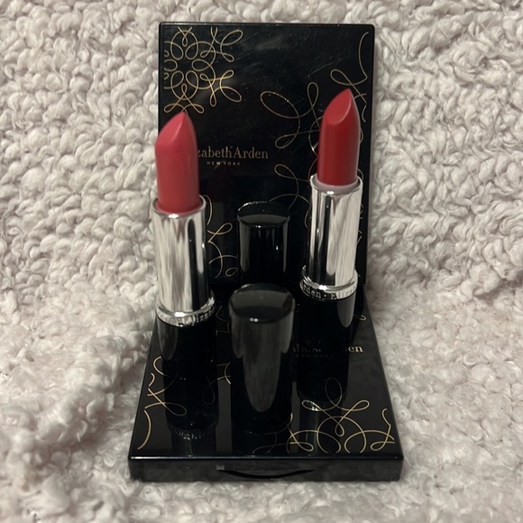 Elizabeth Arden MakeUp Bundle of 4 *NEW* - Picture 4 of 6